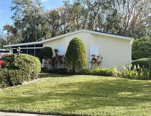 451 SIOUX BLVD, Oak Hill, FL 32759