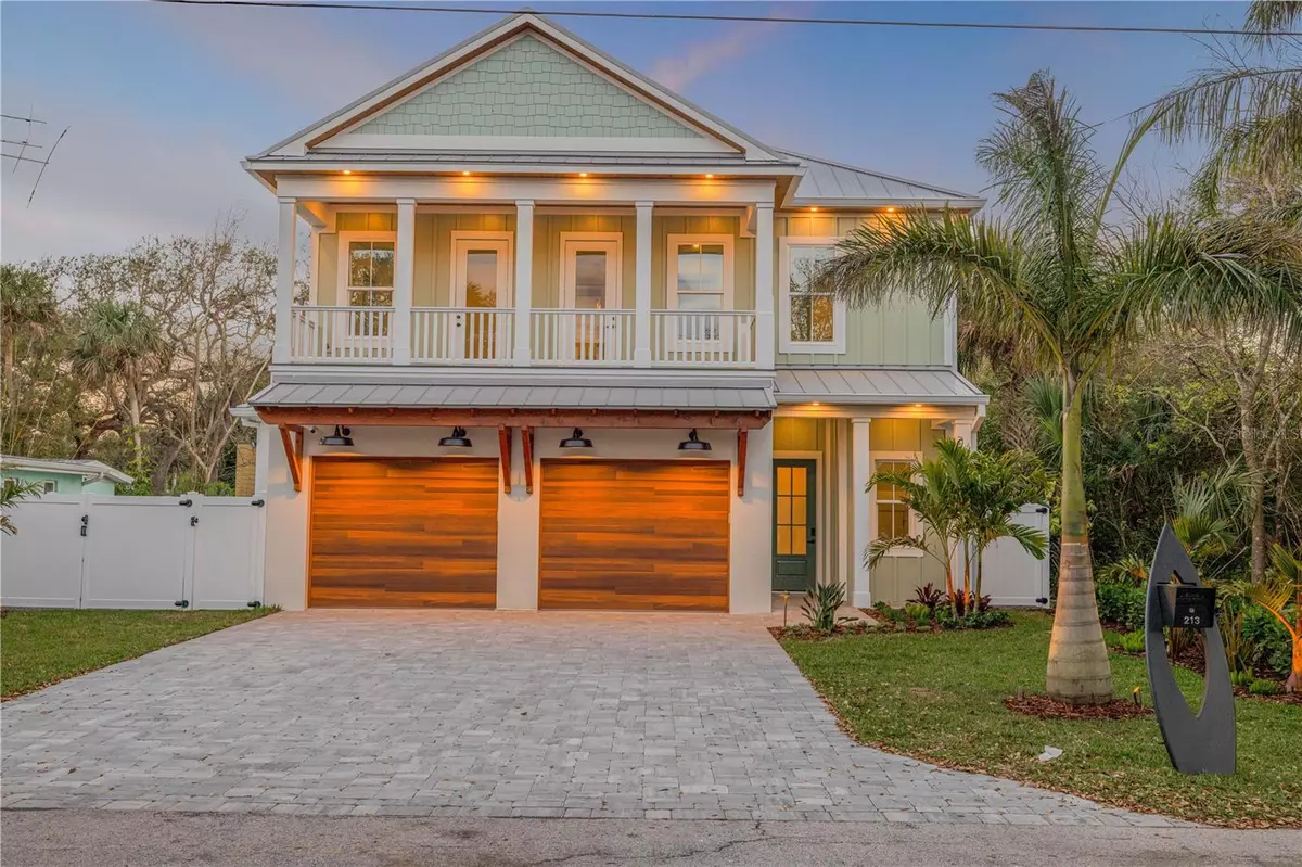 New Smyrna Beach, FL 32169,213 CEDAR AVE