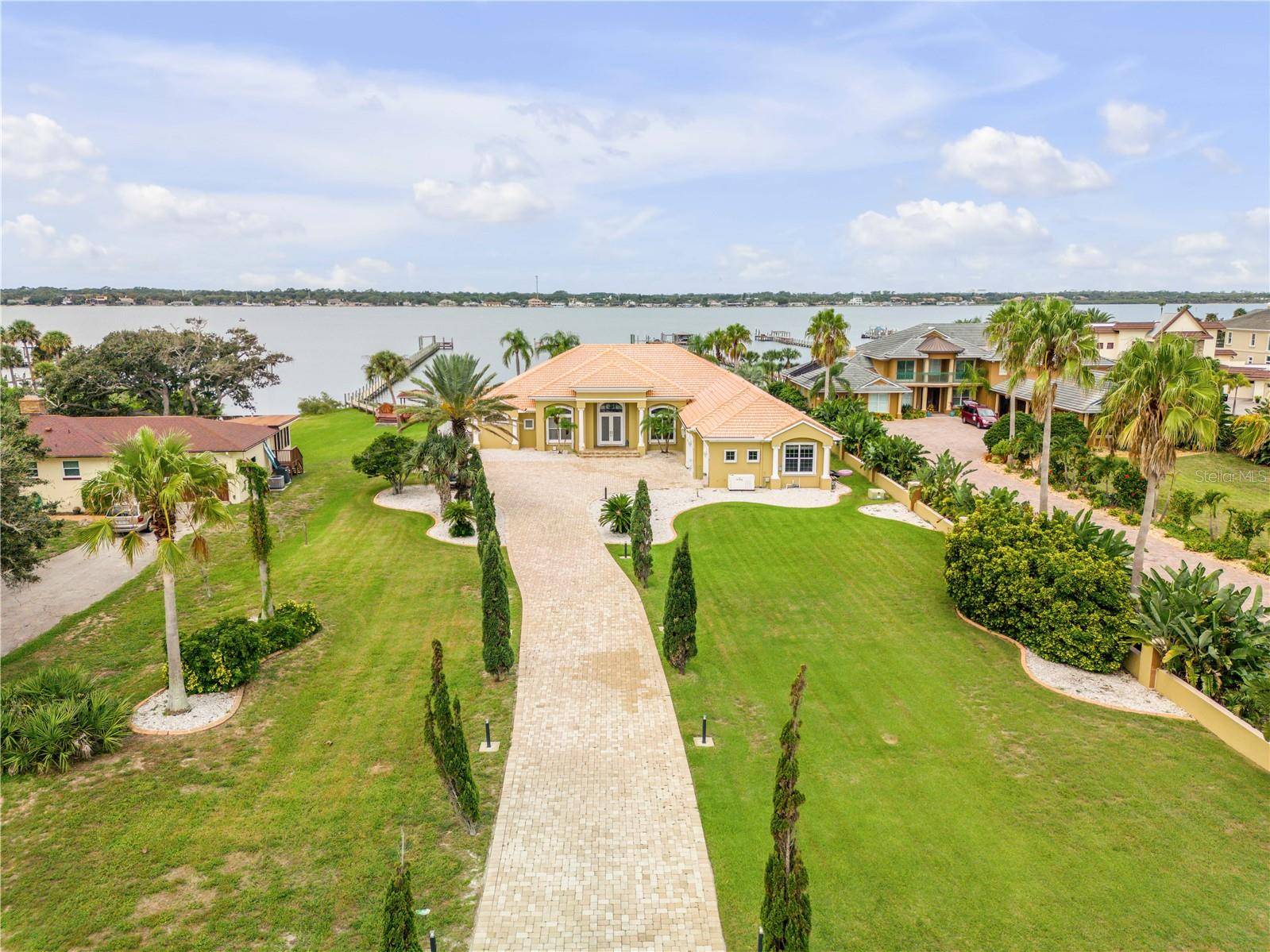 2640 S PENINSULA DR, Daytona Beach, FL 32118
