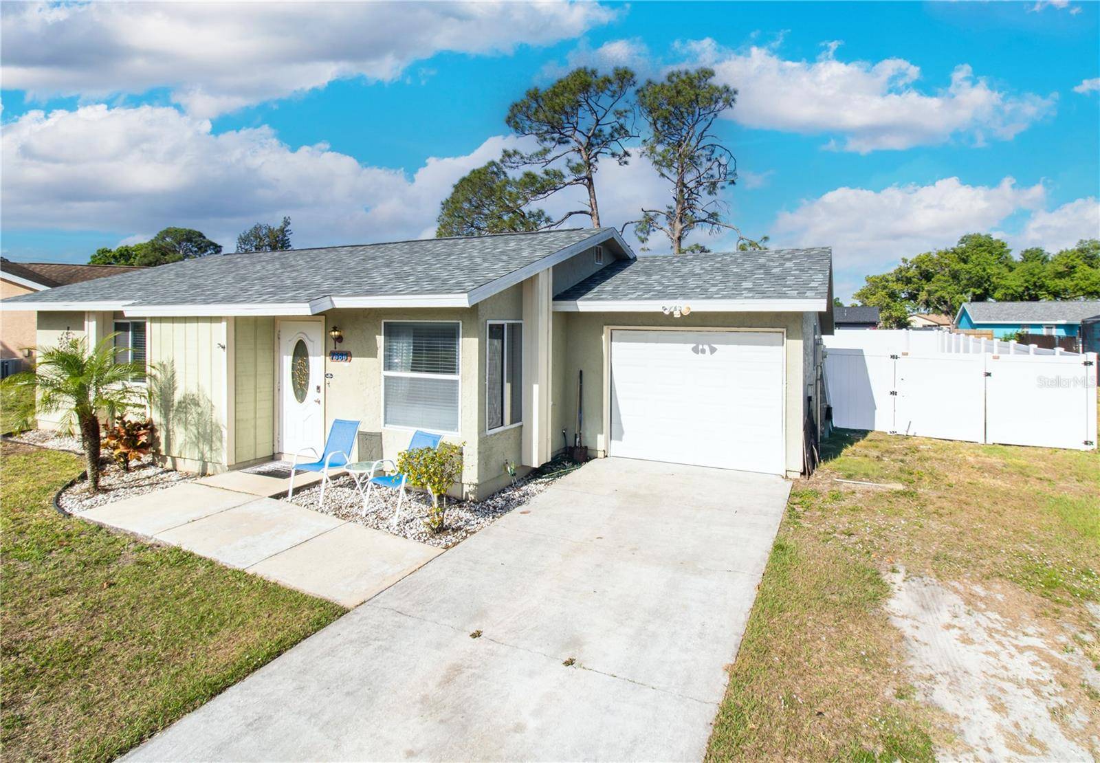 North Port, FL 34287,7585 KAVANDA ST