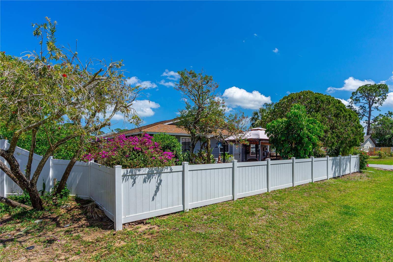 Edgewater, FL 32141,411 SEA GULL CT