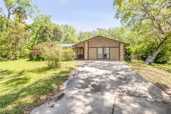 Edgewater, FL 32132,1663 HIDEAWAY LN