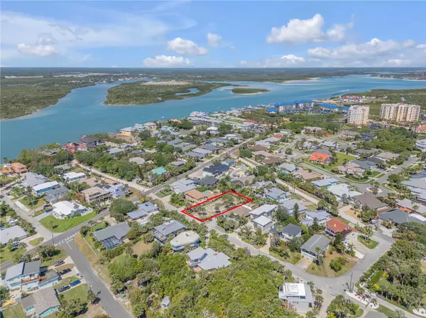 New Smyrna Beach, FL 32169,204 DUNE CIR