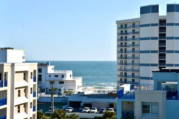 New Smyrna Beach, FL 32169,5300 S ATLANTIC AVE #8-402