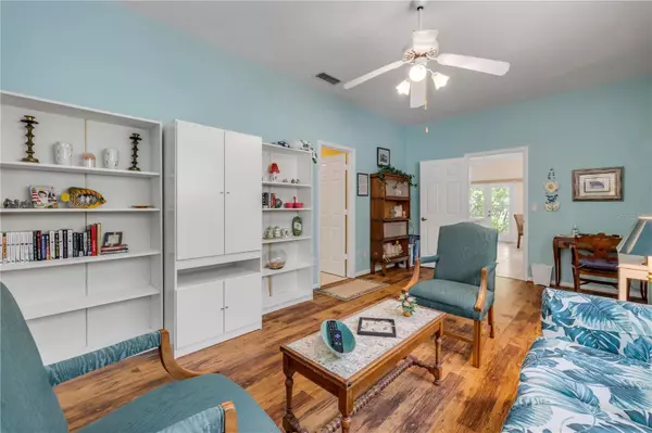 New Smyrna Beach, FL 32169,6361 TURTLEMOUND RD