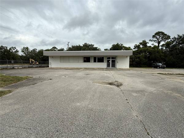 2153 STATE ROAD 44,  New Smyrna Beach,  FL 32168