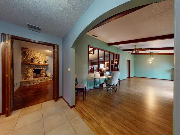 New Smyrna Beach, FL 32168,108 DEE ST