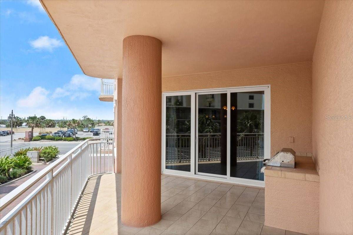 Daytona Beach, FL 32118,3245 S ATLANTIC AVE #208