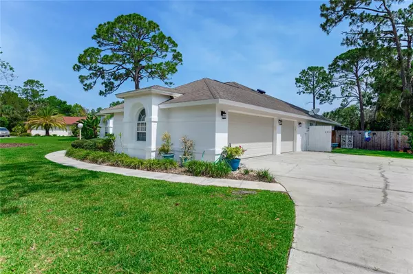 New Smyrna Beach, FL 32168,484 SWEET BAY AVE