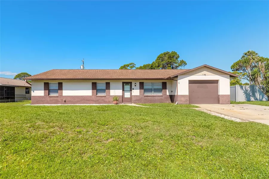 3044 PINE TREE DR, Edgewater, FL 32141