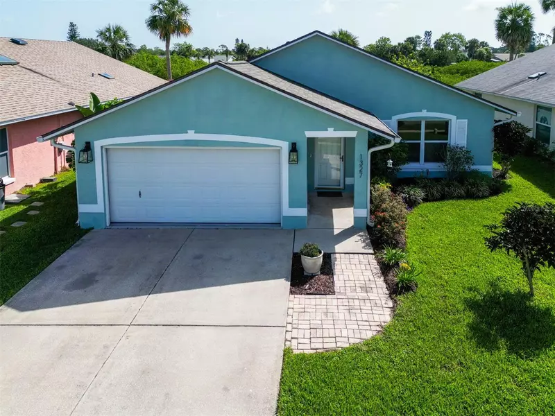 1327 WAYNE AVE, New Smyrna Beach, FL 32168