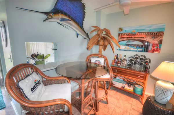 Daytona Beach, FL 32114,717 S BEACH ST #207C