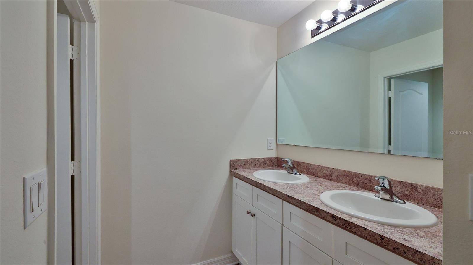 New Smyrna Beach, FL 32168,441 WHITE CORAL DR