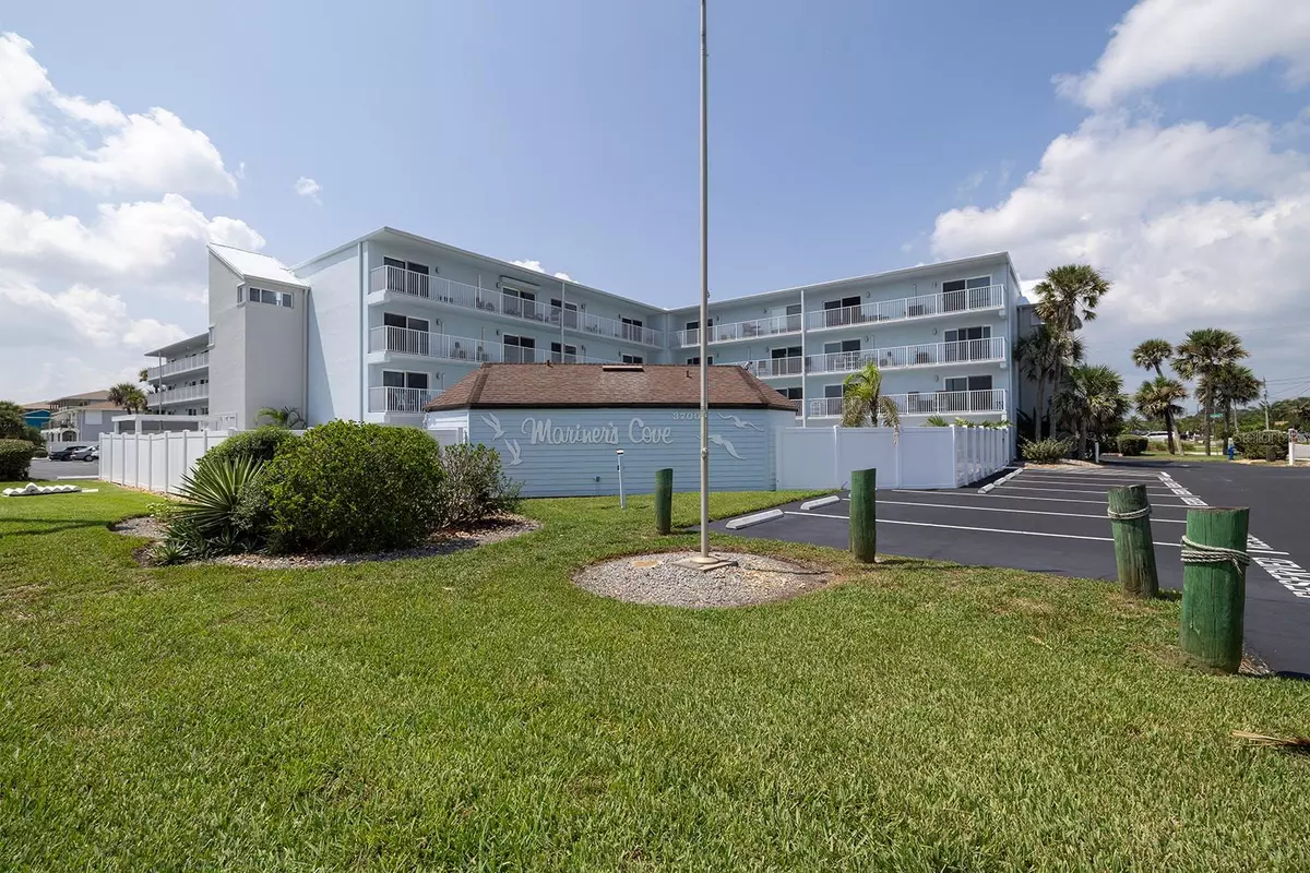 New Smyrna Beach, FL 32169,3700 S ATLANTIC AVE #108