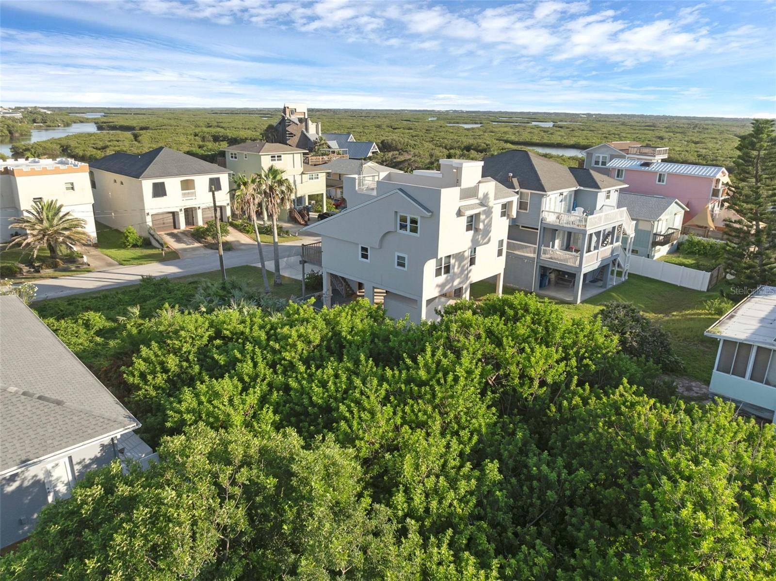 New Smyrna Beach, FL 32169,0 CATFISH AVE
