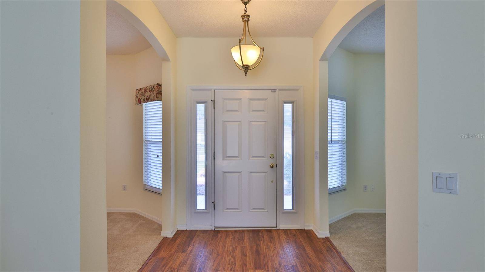 Edgewater, FL 32141,405 CENTRAL MARINERS DR