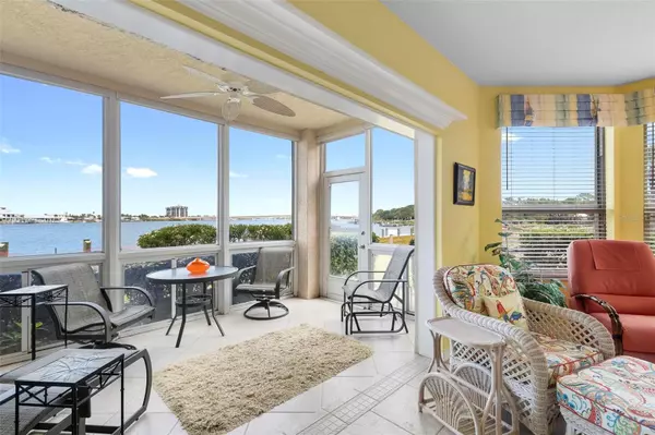 New Smyrna Beach, FL 32169,438 BOUCHELLE DR #105