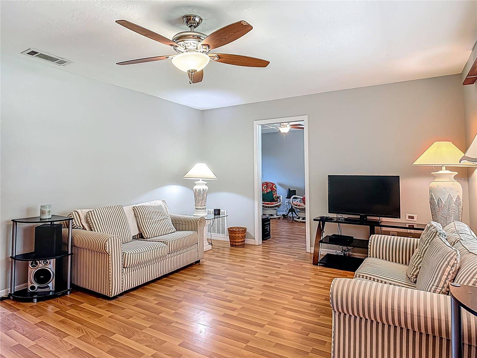 Edgewater, FL 32132,1331 NEEDLE PALM DR