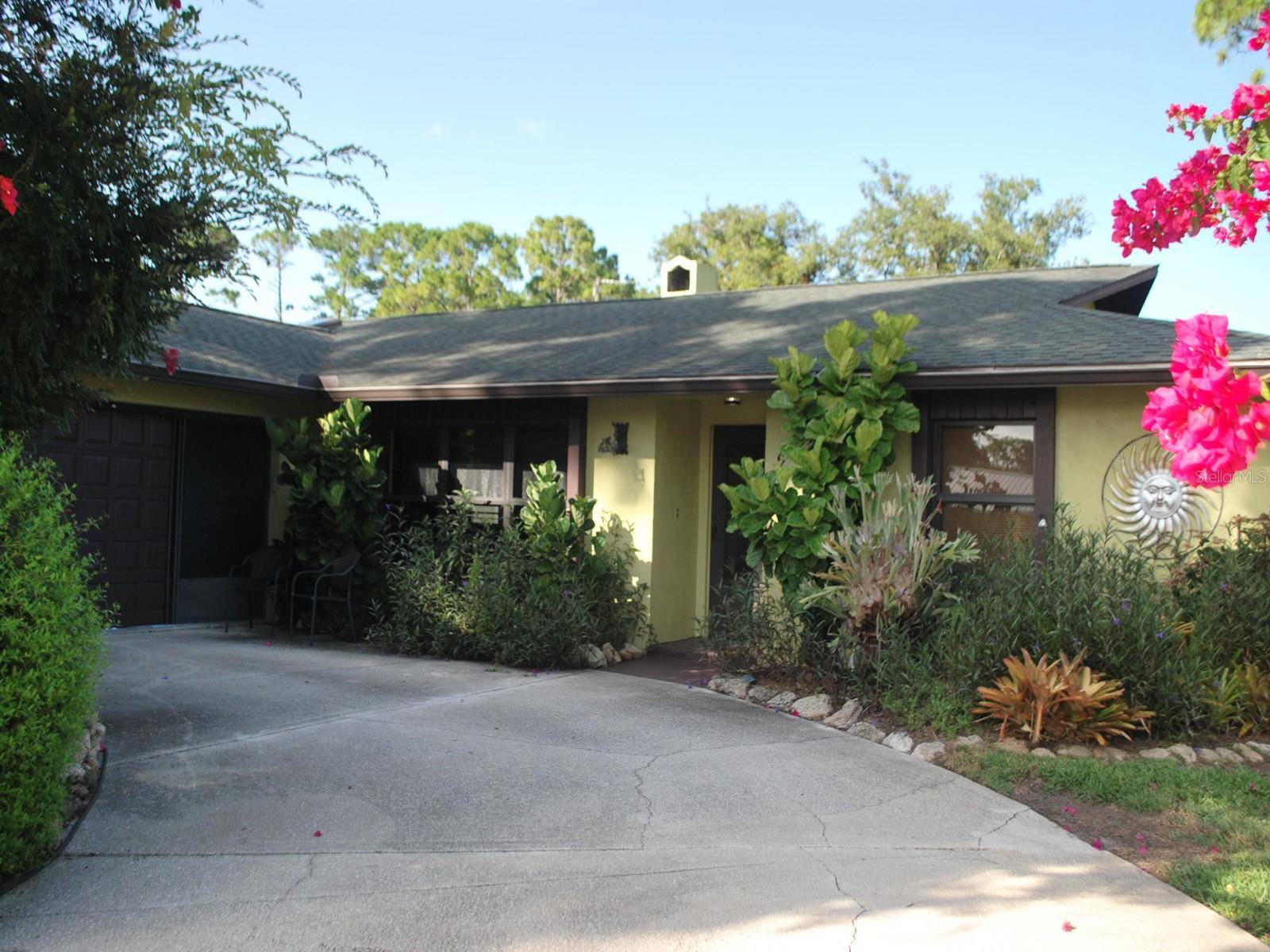 Edgewater, FL 32141,2813 SABAL PALM DR