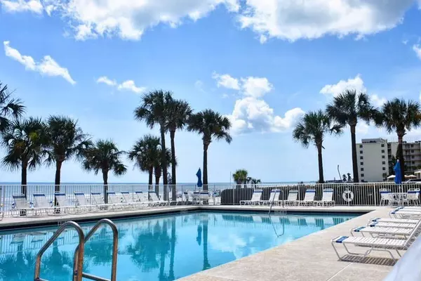 Daytona Beach, FL 32118,3145 S ATLANTIC AVE #102