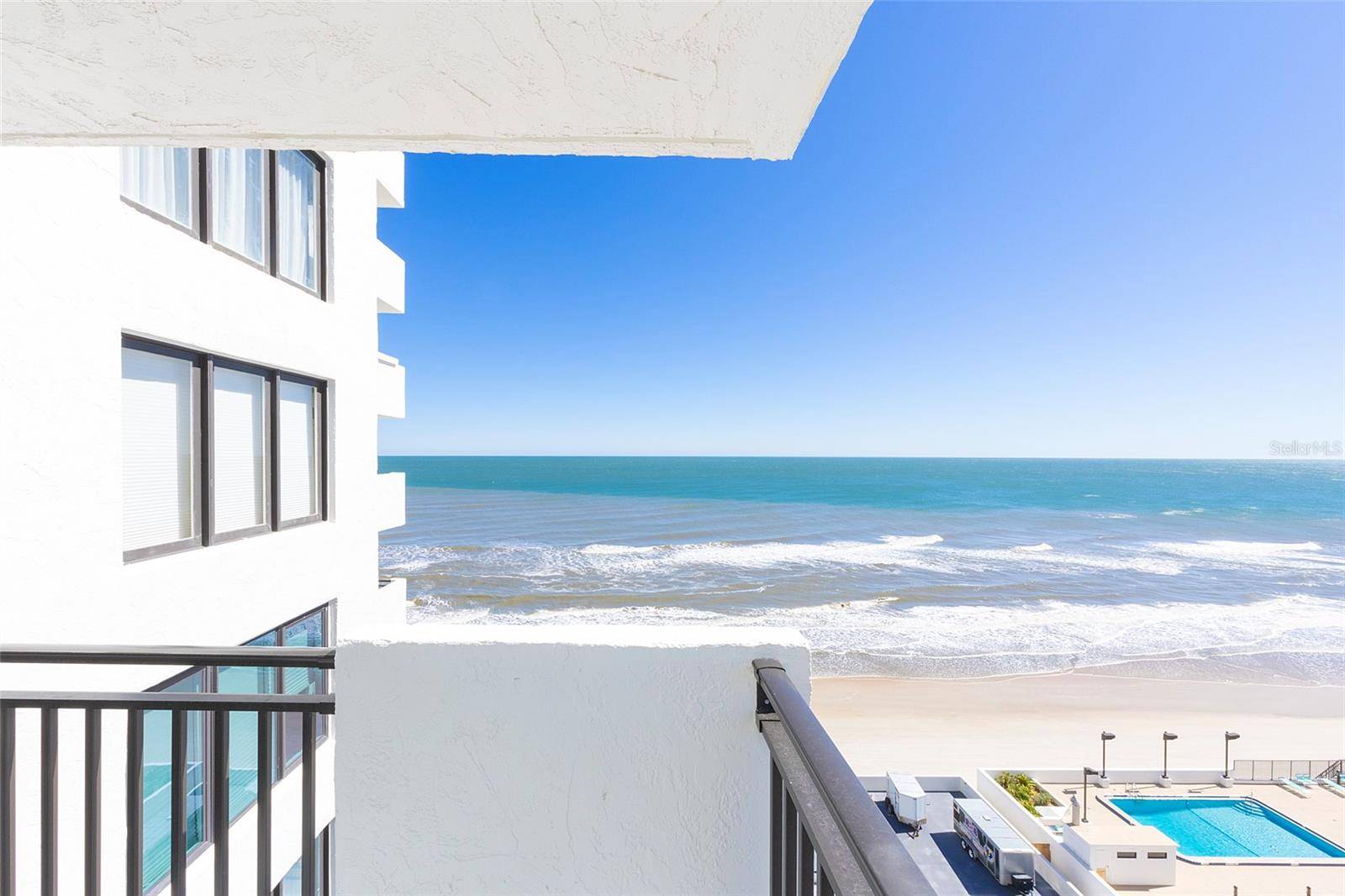 Daytona Beach, FL 32118,2987 S ATLANTIC AVE #J020