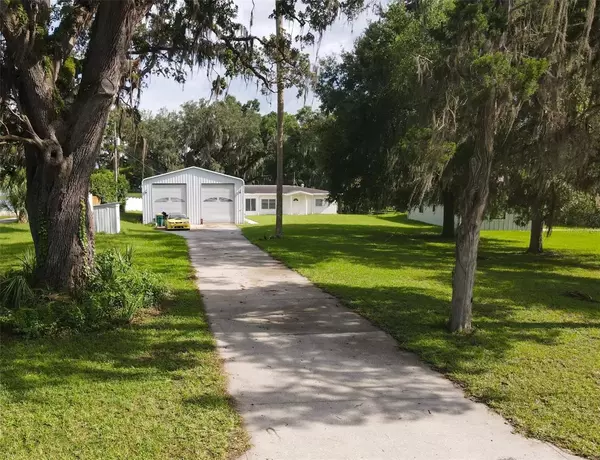 Inverness, FL 34453,407 HUNTING LODGE DR