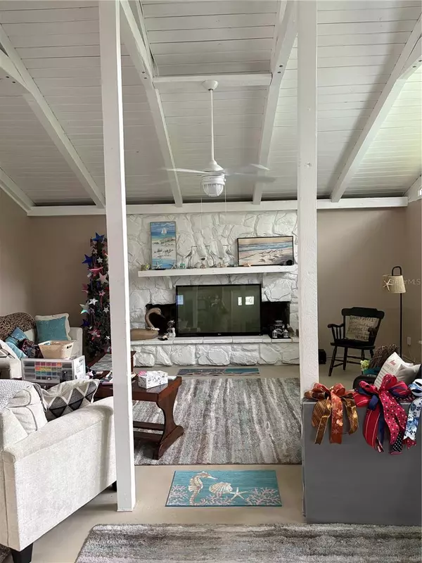 Edgewater, FL 32141,2203 LIME TREE DR