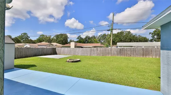 Edgewater, FL 32141,2520 PINE TREE DR