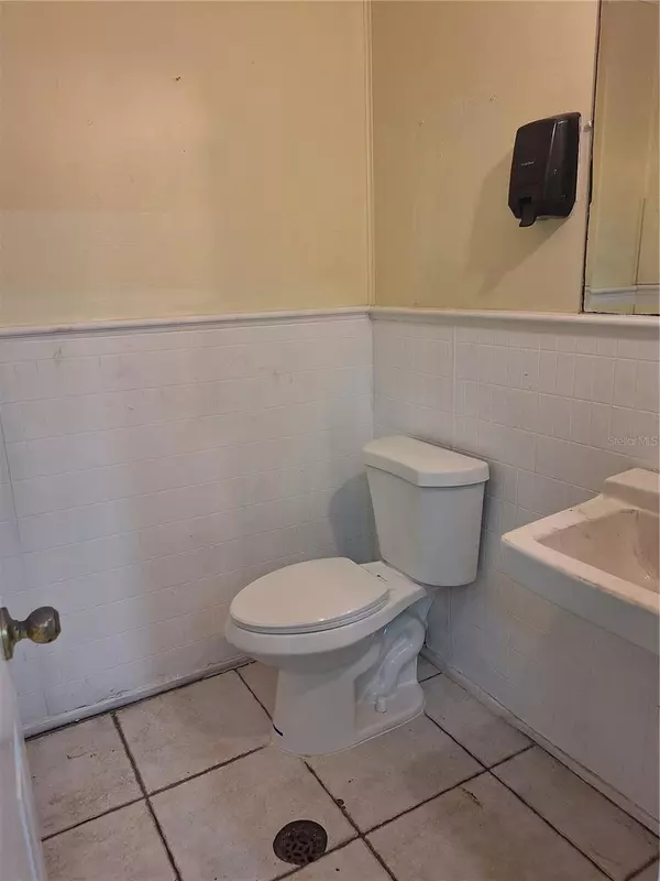 Edgewater, FL 32132,1518 INDUSTRIAL DR #3