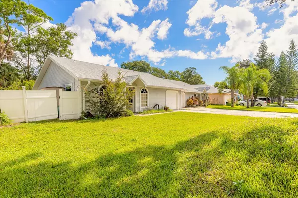 Port Orange, FL 32129,833 MCDONALD RD