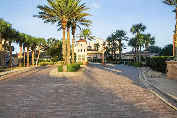 New Smyrna Beach, FL 32169,255 MINORCA BEACH WAY #305