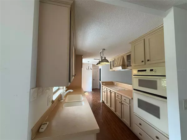 New Smyrna Beach, FL 32168,72 CUNNINGHAM DR