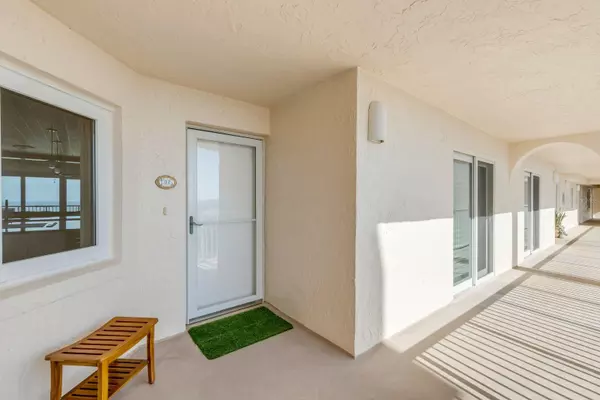 New Smyrna Beach, FL 32169,257 MINORCA BEACH WAY #1305