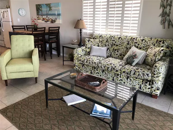 Ormond Beach, FL 32176,815 OCEAN SHORE BLVD #8B