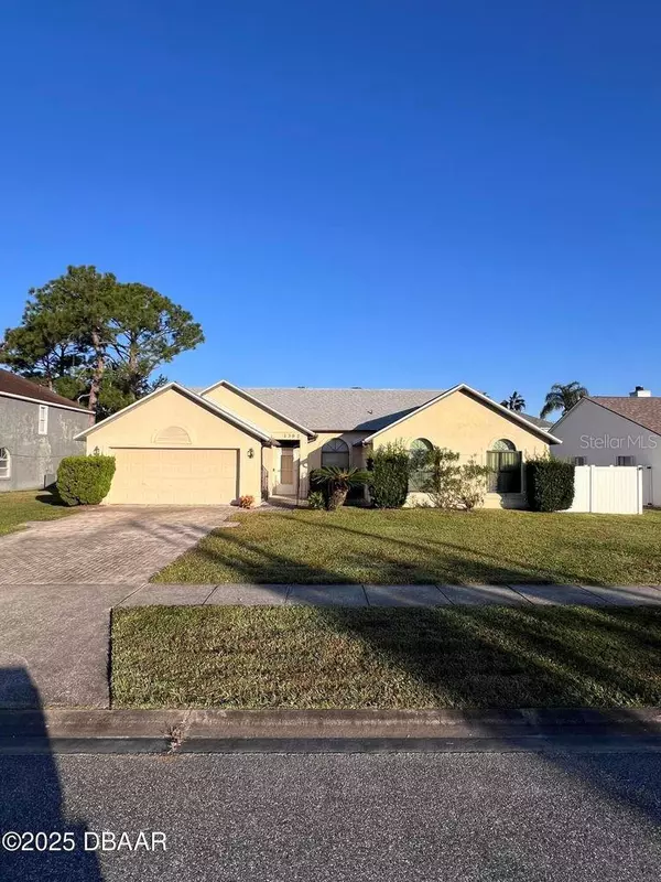 1392 SURREY PARK DR, Port Orange, FL 32128