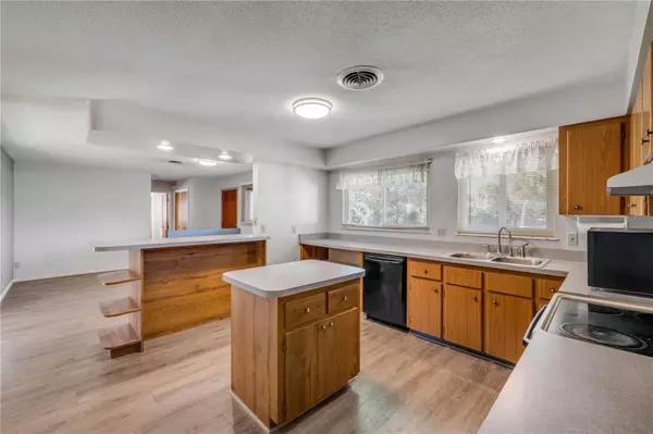 New Smyrna Beach, FL 32169,4515 SAXON DR