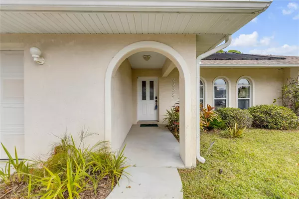 New Smyrna Beach, FL 32168,2239 ROBIN RD