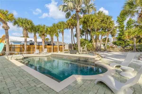 New Smyrna Beach, FL 32169,402 LINCOLN AVE