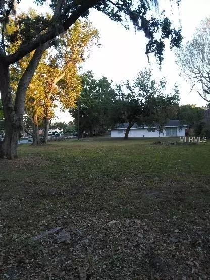 307 OAK LYNN DR, Edgewood, FL 32809