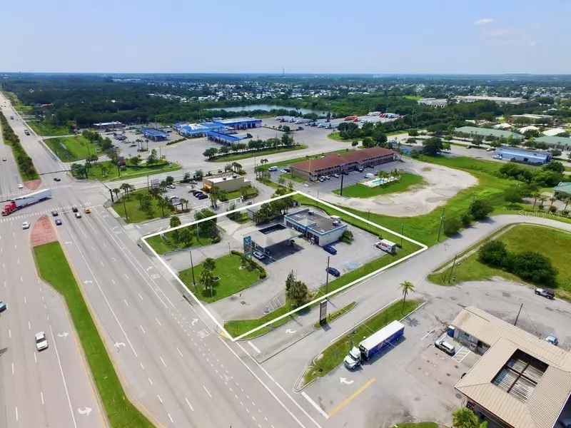 9045 20TH ST, Vero Beach, FL 32966