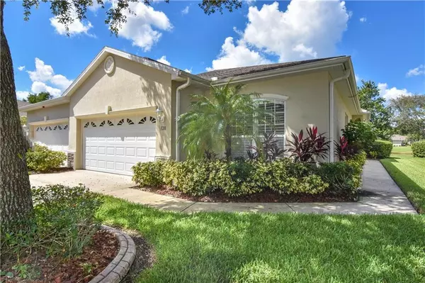 128 LOWER LAKE CT, Debary, FL 32713