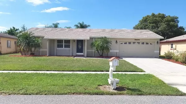 8404 MATTITUCK CIR, Orlando, FL 32829