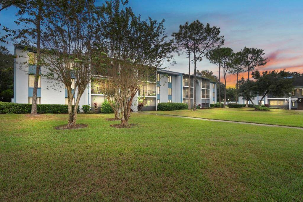 8209 SUN SPRING CIR #E, Orlando, FL 32825