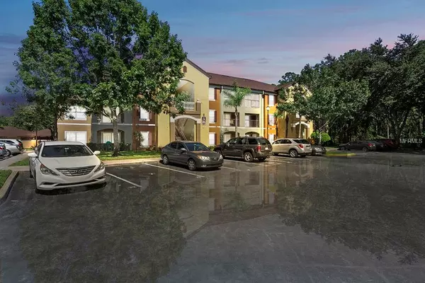 713 CREST PINES DR #217, Orlando, FL 32828