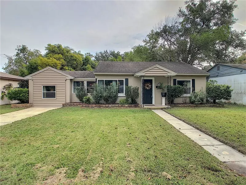 909 GARDEN PLZ, Orlando, FL 32803