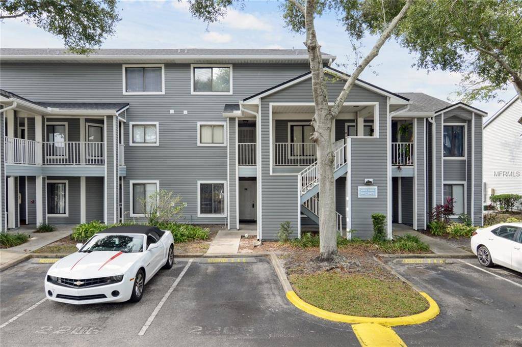 2208 STONINGTON AVE #2208, Orlando, FL 32817