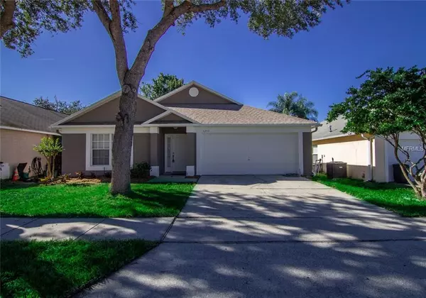 4242 SHADOW CREEK CIR, Oviedo, FL 32765