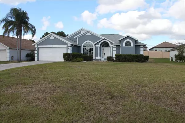 325 VIA DEL SOL DR, Davenport, FL 33896