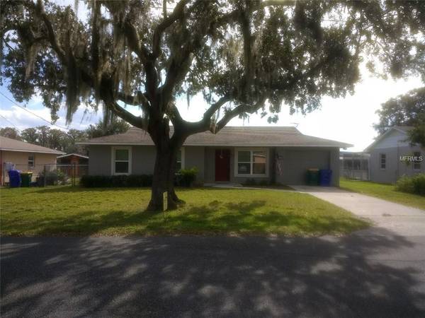 1065 MANSFIELD RD, Tavares, FL 32778