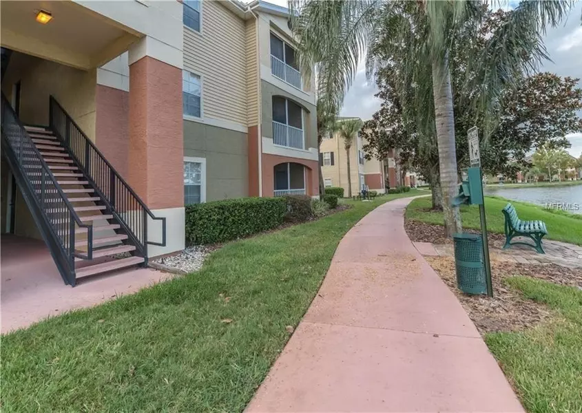 1989 SUMMER CLUB DR #311, Oviedo, FL 32765